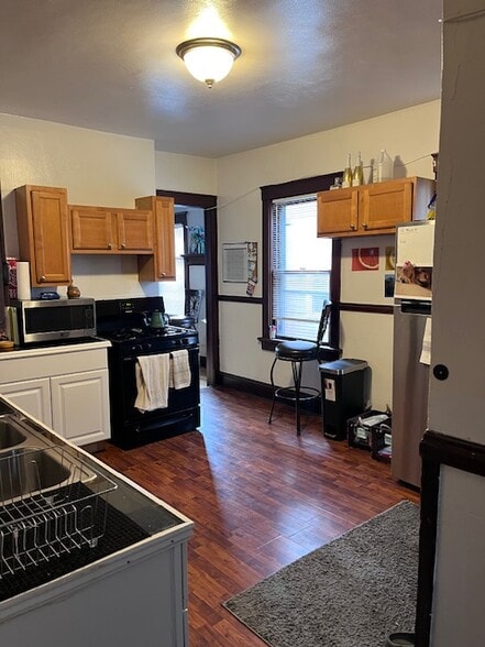 Building Photo - 3039 N Cramer St