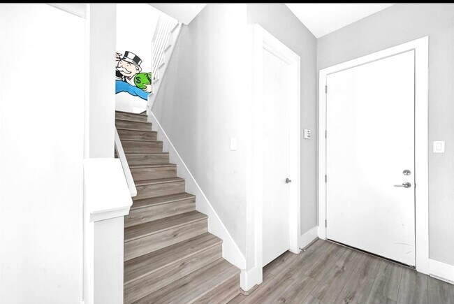 Building Photo - 4215 Hardy St