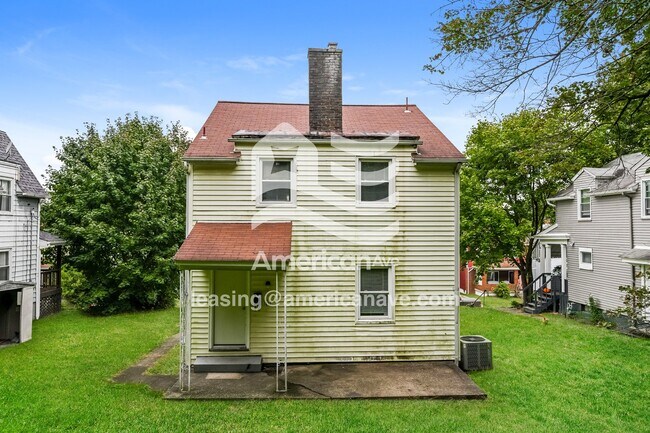 Building Photo - 1217 Wade St