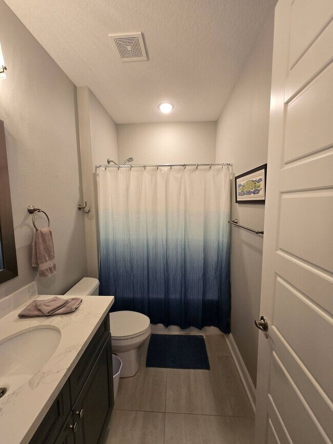 Building Photo - 13812 E El Bonito Dr