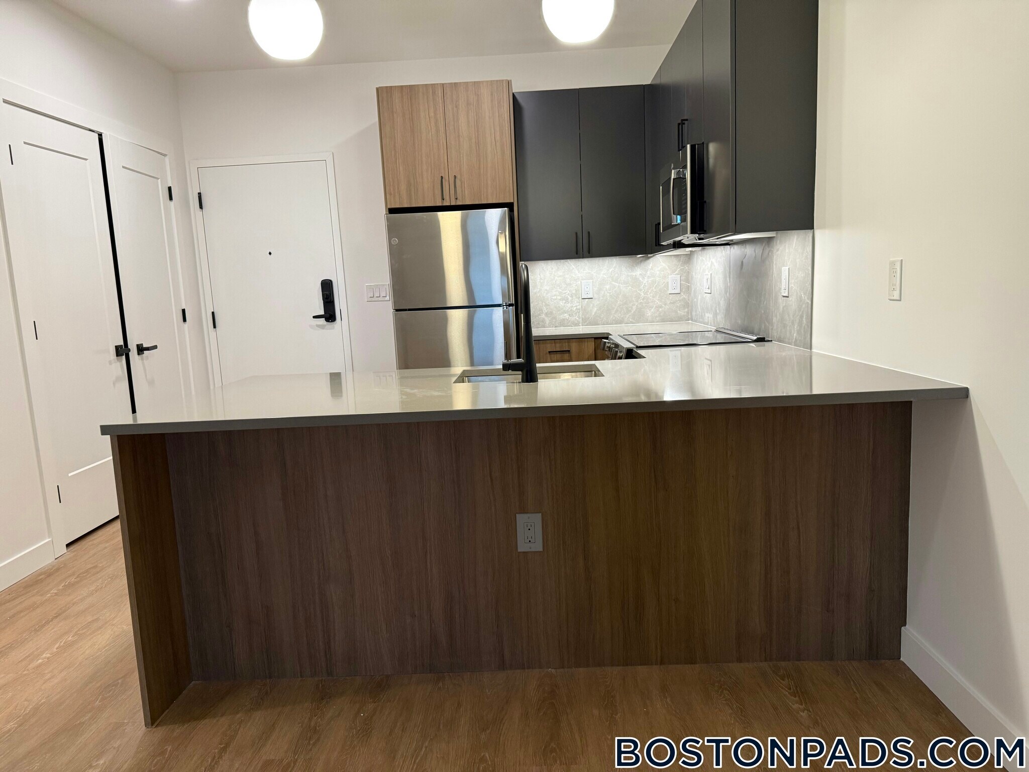 Building Photo - 199 Gardner St