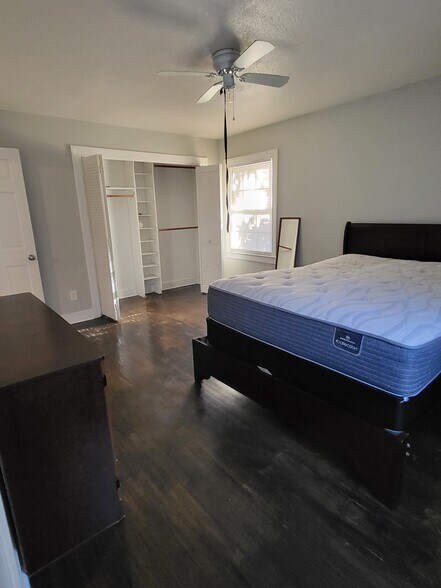 Unit PP A (Room A) - 511 Albert Ave NW