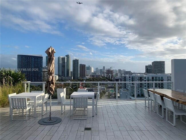 Building Photo - 4250 Biscayne Blvd