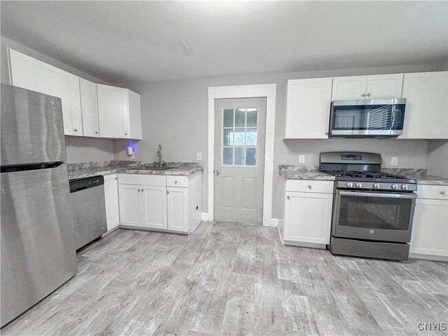 Building Photo - 77 Standart Ave