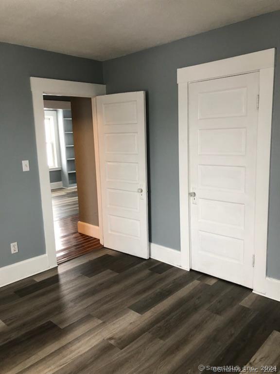 Building Photo - 25 S Main St