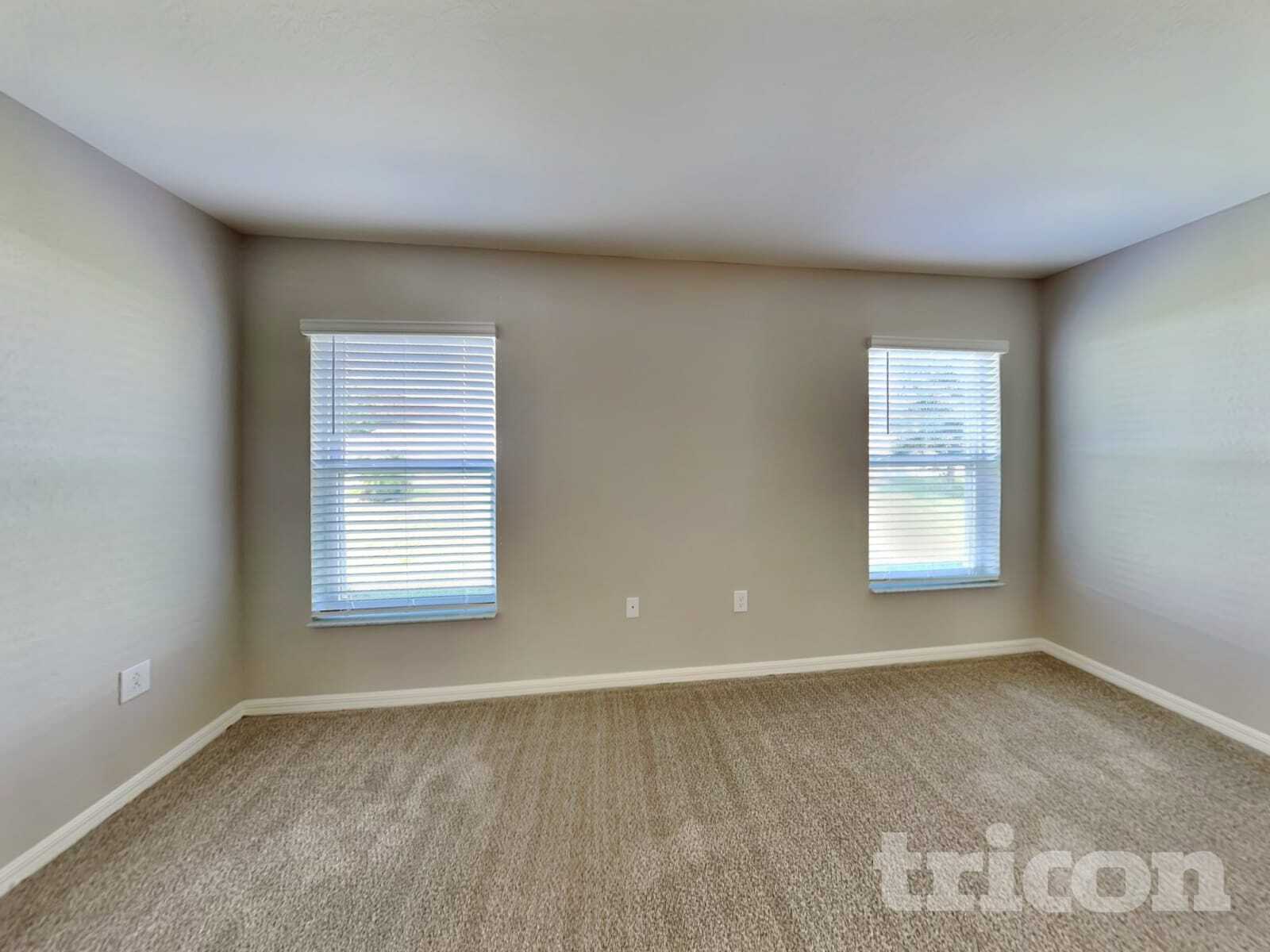 Building Photo - 579 Lorient Drive