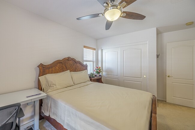 Building Photo - 3324 W Ave J-10