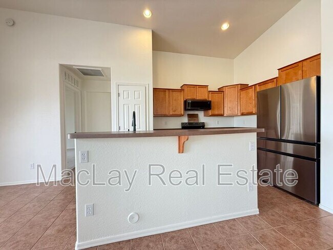 Building Photo - 8311 S 23rd Pl