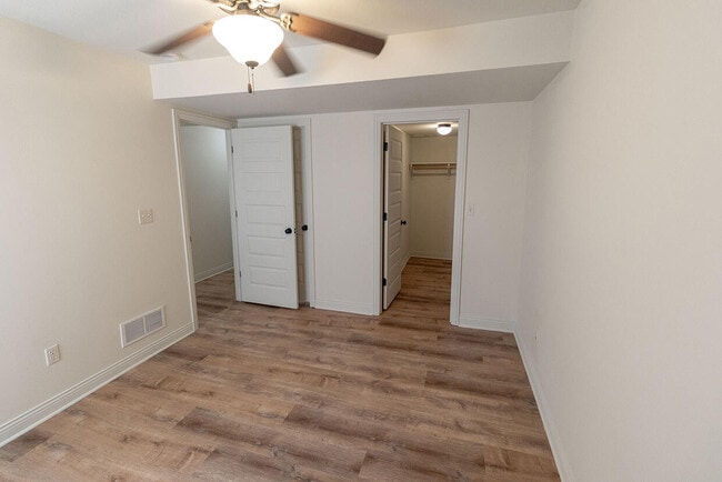 Building Photo - 4610 Dehaven Dr