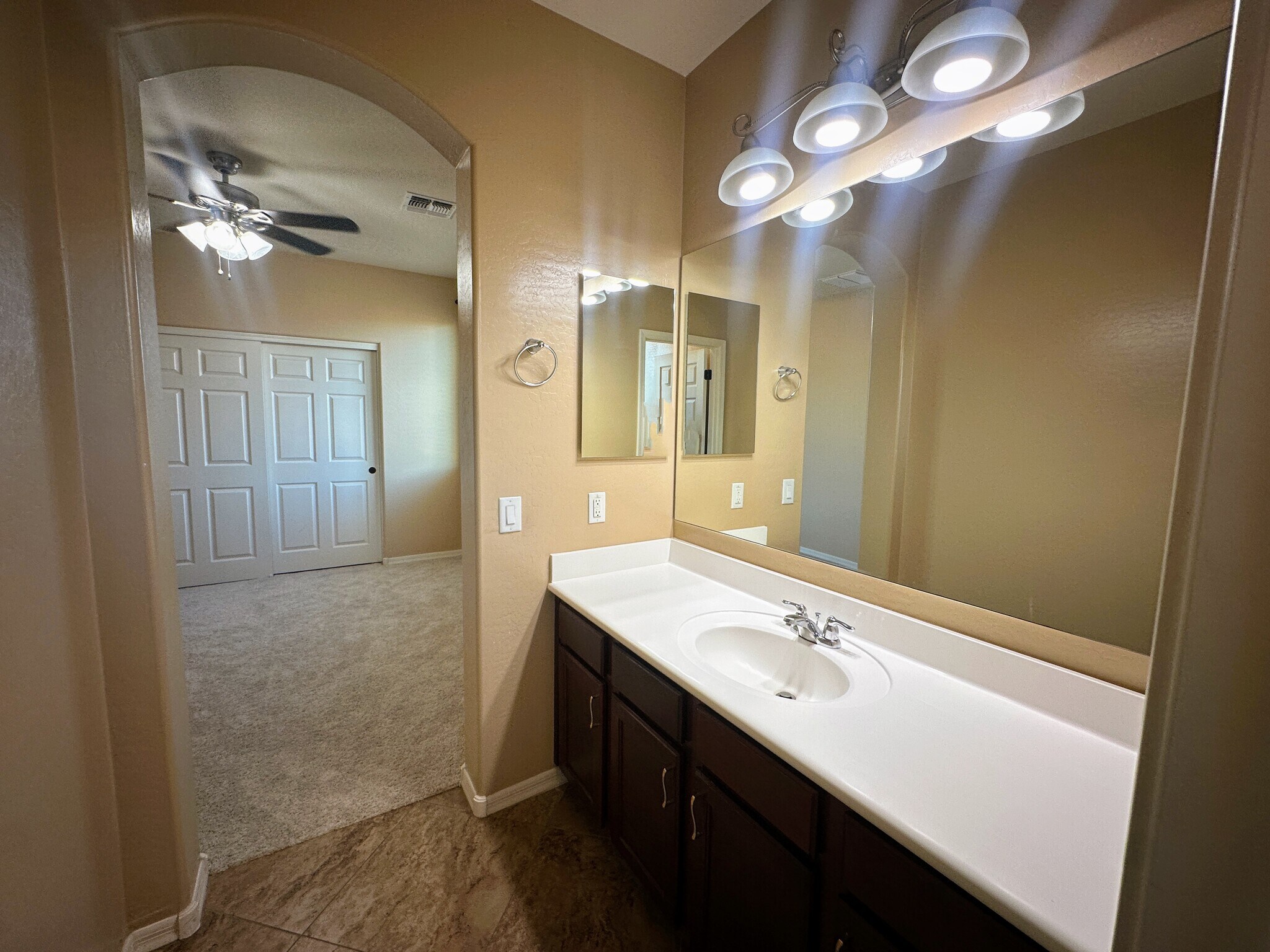 Building Photo - 4717 W Sweet Iron Pass