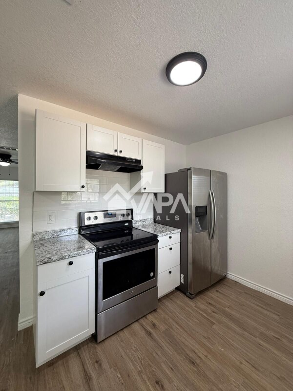 Building Photo - 9034 Oceanview Dr