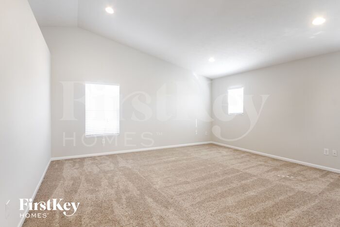 Building Photo - 12410 Guy Way