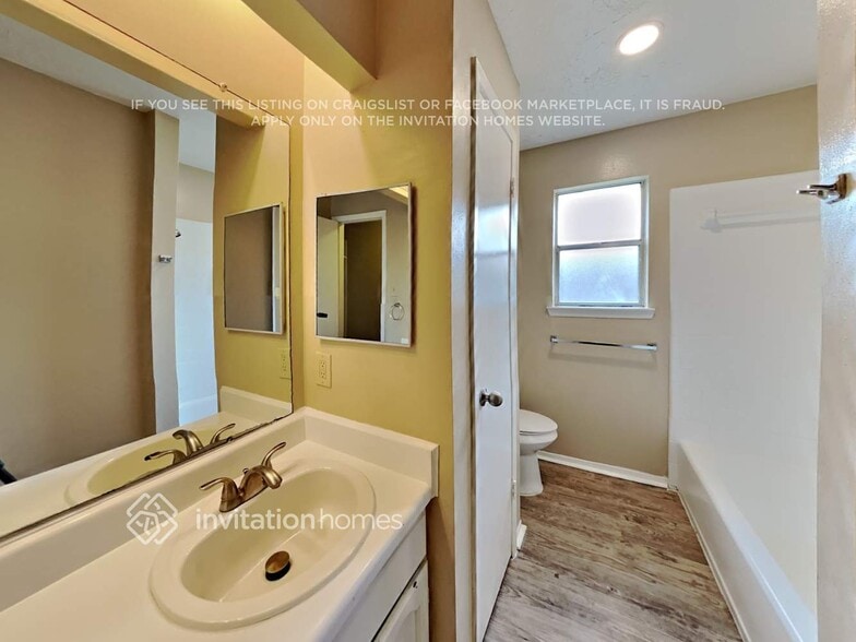 Building Photo - 2818 Mayflower Landing Ct
