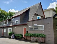 Building Photo - 1135 & 1135 1/2  Mill St.
