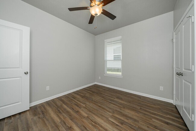 Building Photo - 1144 Trellis Pass
