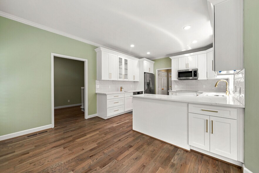 Building Photo - 3071 Lenox Rd NE