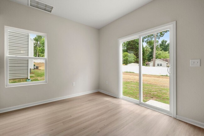 Building Photo - Brand New 4BR home in Great location!