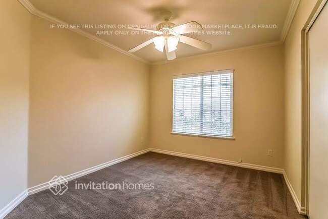 Building Photo - 3541 W Ave J 3