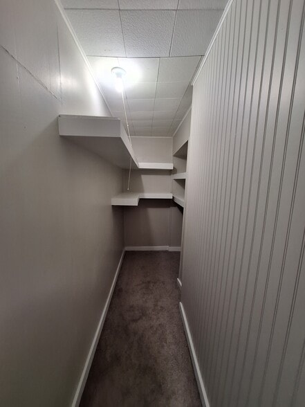 Building Photo - 1219 Walnut St