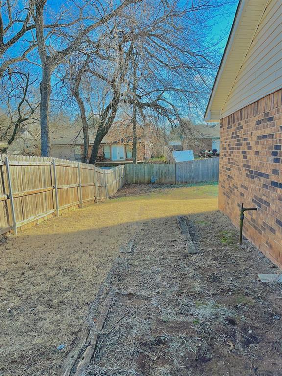 Building Photo - 121 Stonewood Dr