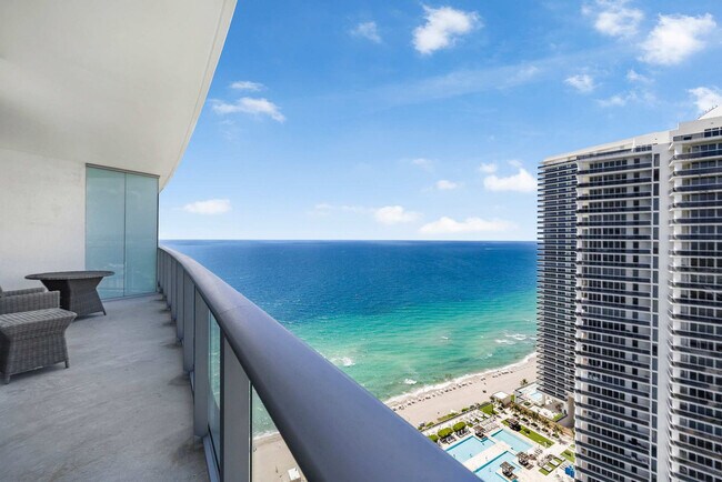 Building Photo - 4111 S Ocean Dr