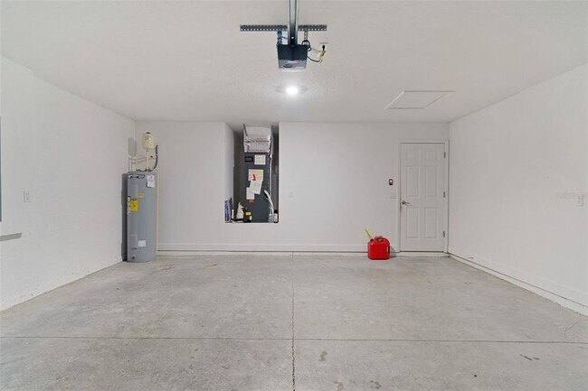 Building Photo - 501 Marion Oaks Golf Rd