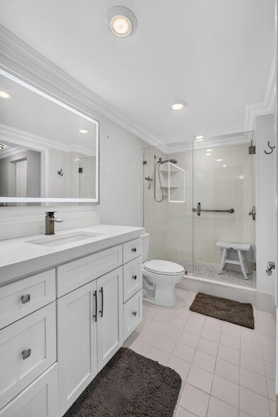 Building Photo - 5400 N Ocean Dr