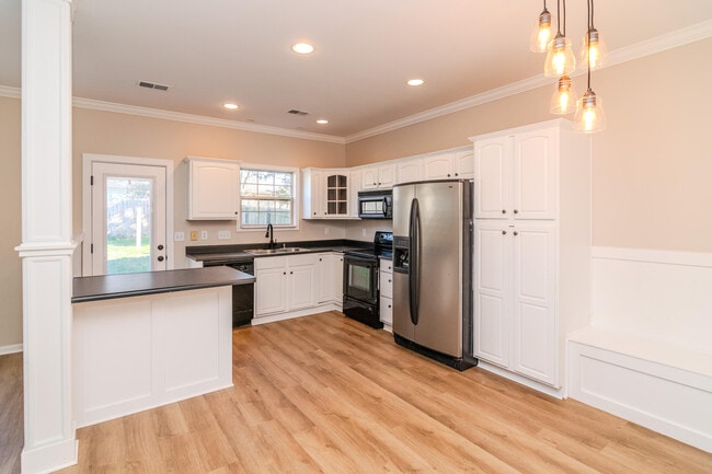 Building Photo - 188 Blue Heron Pl