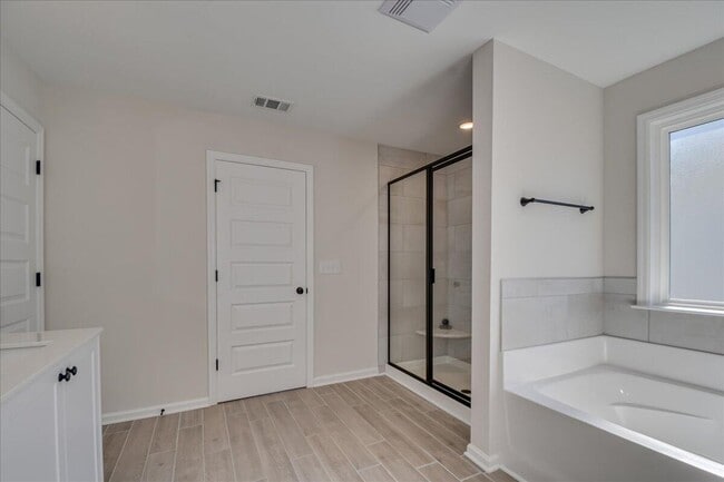 Building Photo - 5123 Huntley Trl