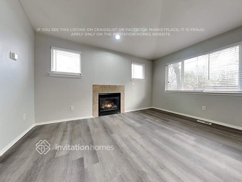 Building Photo - 2526 Hidden Springs Loop SE