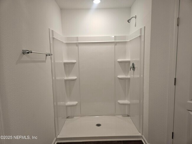 Building Photo - 59 Wellhaven Ln