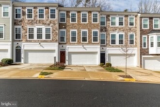 Building Photo - 1329 Gilmore St