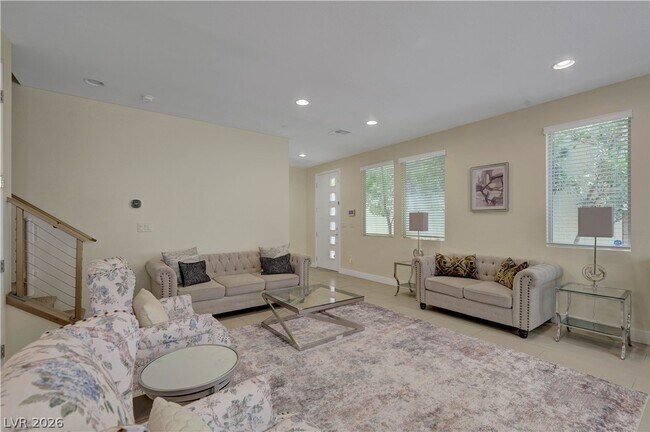 Building Photo - 11401 Gravitation Dr