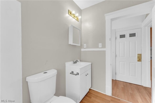 Building Photo - 3992 E 26th St