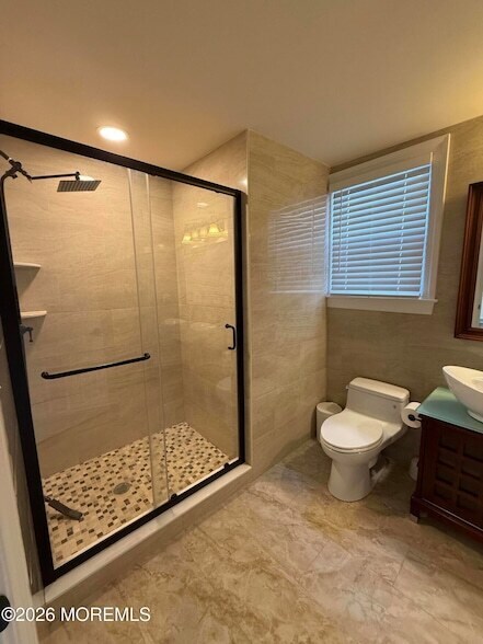 Building Photo - 67 5th St