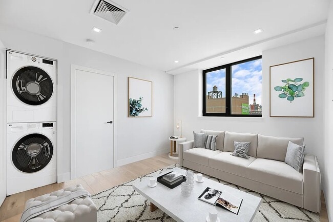 Building Photo - 27-10 37th Ave