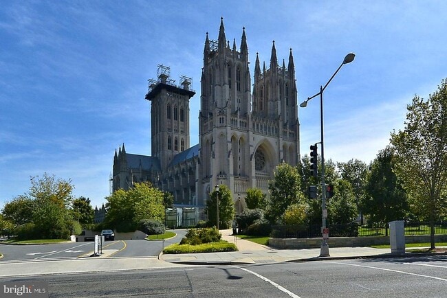Building Photo - 4101 Cathedral Ave NW