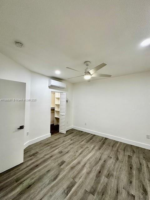 Building Photo - 15420 SW 169th Ln