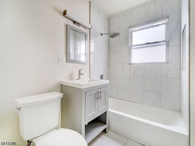 Building Photo - 97 La France Ave