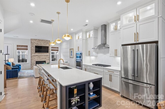 Building Photo - 5038 Harrowsmith Ln