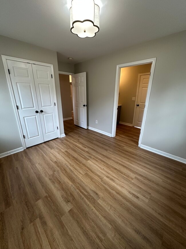 Building Photo - 804 Matheson Ave