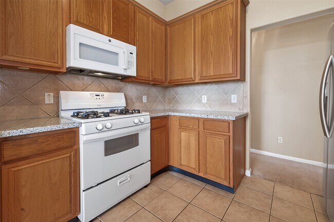 Building Photo - 18727 Forest Deer Rd