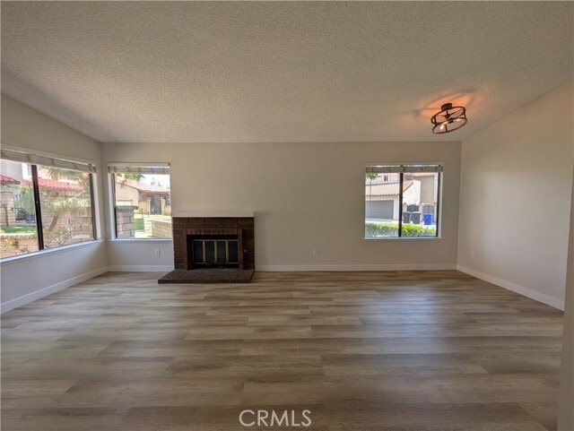 Building Photo - 9764 Louise Way