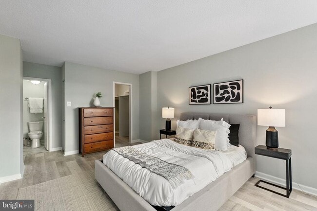 Building Photo - 4515 Willard Ave