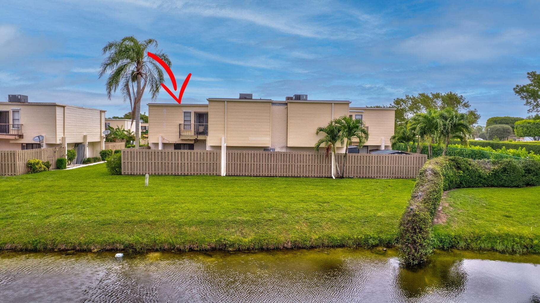 Building Photo - 1586 Shaker Cir