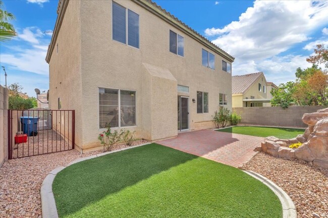 Building Photo - 7237 Buglehorn St