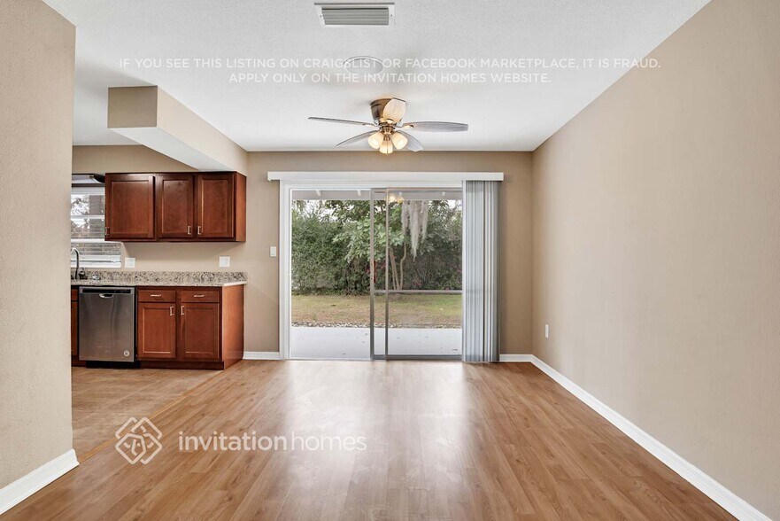 Building Photo - 2800 Clearfield Ave