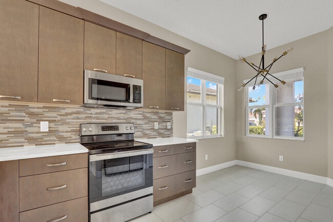 Building Photo - 9273 SW Pepoli Way