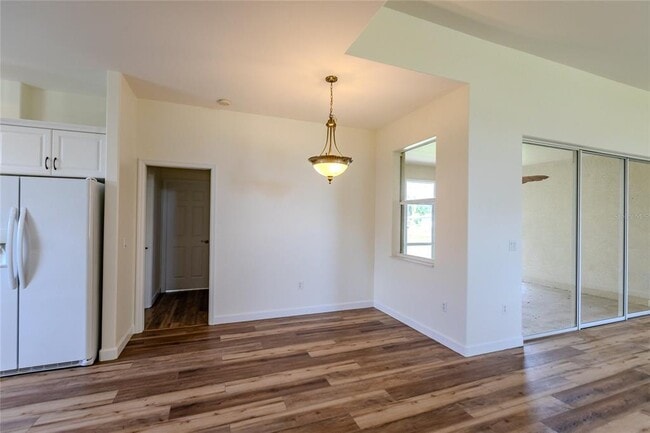 Building Photo - 25206 Nocturne Ln