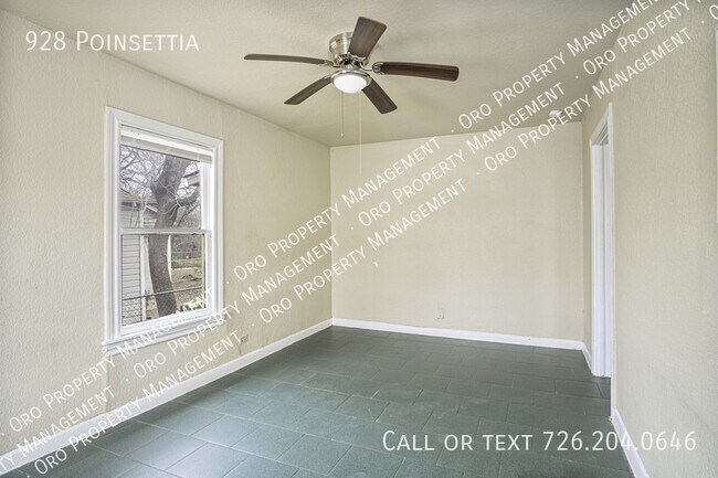 Building Photo - 928 Poinsettia-